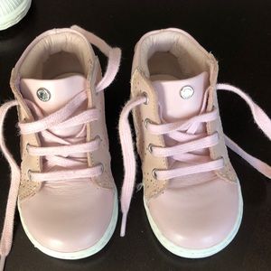 Jacadi pink baby tennis size 19